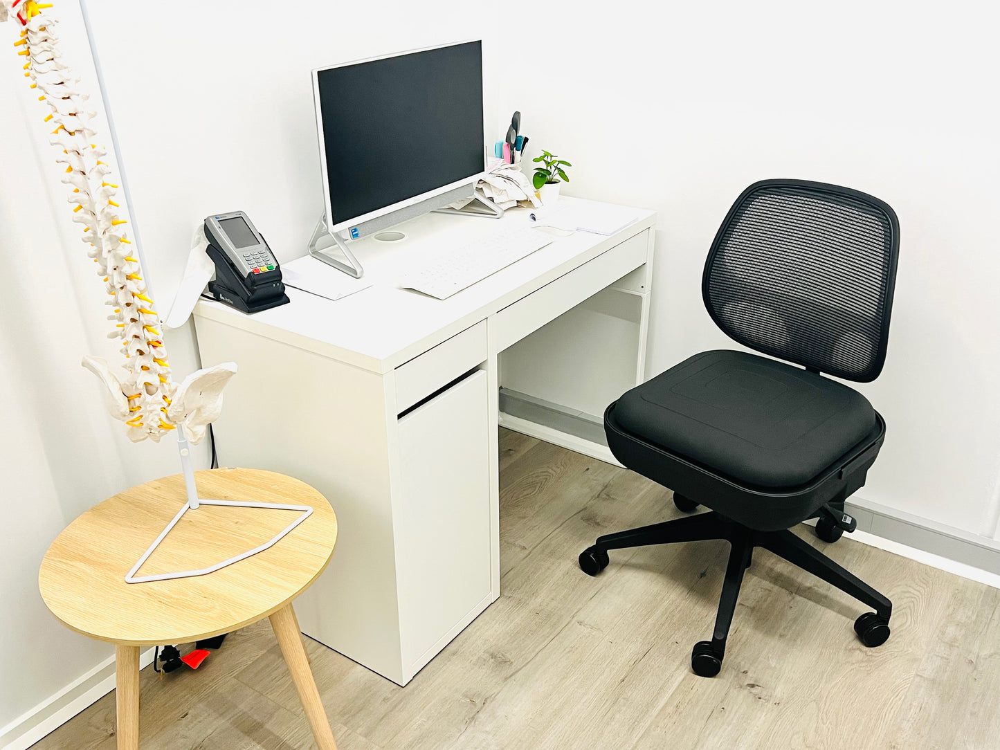 active sitting chair in office environment